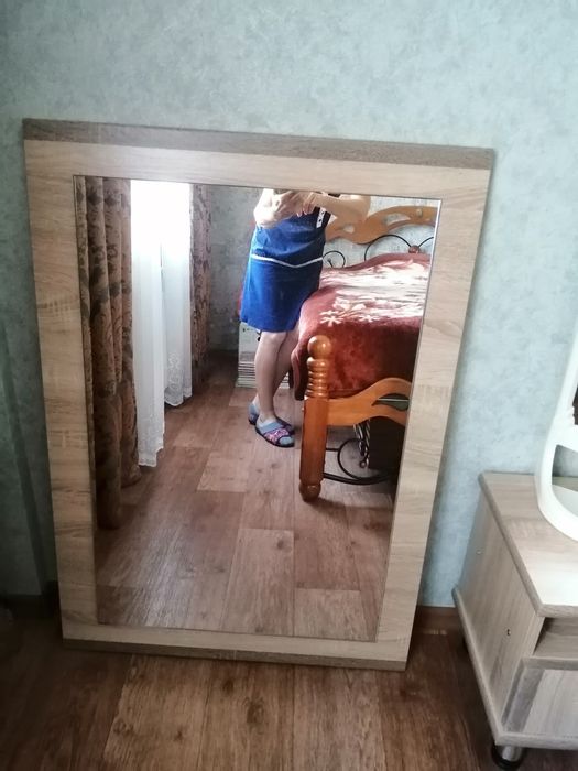 Два зеркала в отличном состоянии