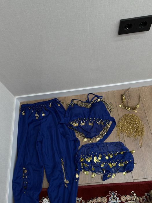 Продается Восточный костюм.