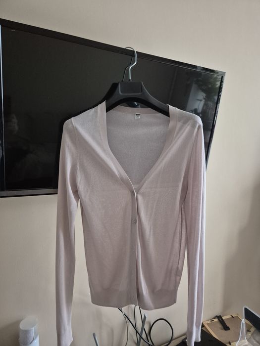 Свитер Lime, кардиганы Юникло из 100% шерсти