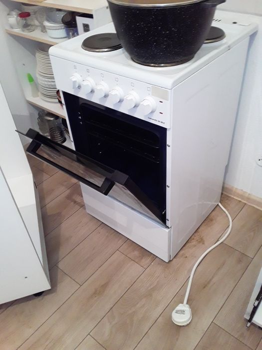 Б/у электро плитку