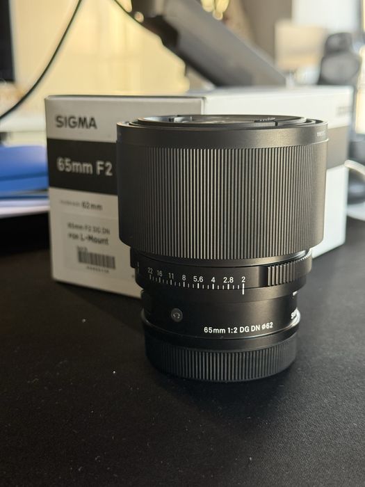 Объектив Sigma C 65mm 1:2 DG DN