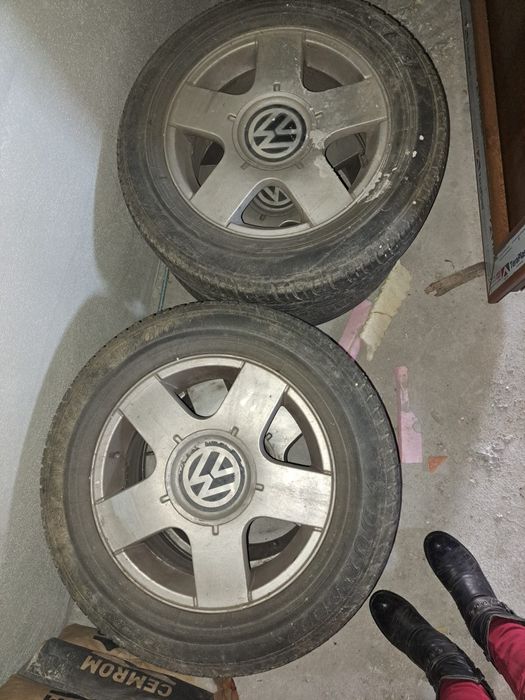 Vând jante 195/65 R15