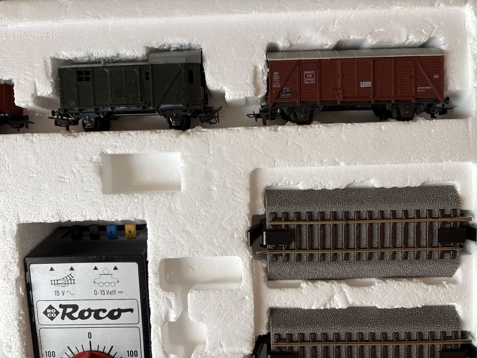 Стартов комплект влакче H0 1:87 с парен локомотив BR 98 влак Roco Piko