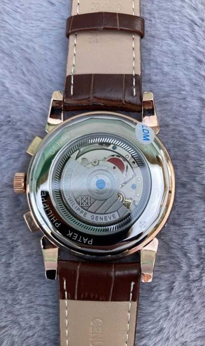 Часы мужские наручные