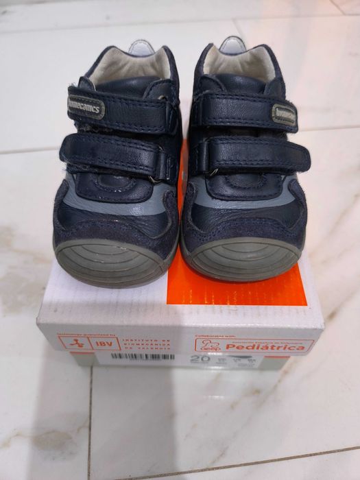 Бебешки обувки на Biomecanics - номер 20