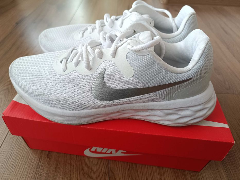 Оригинални Nike Revolution 6 Next Nature