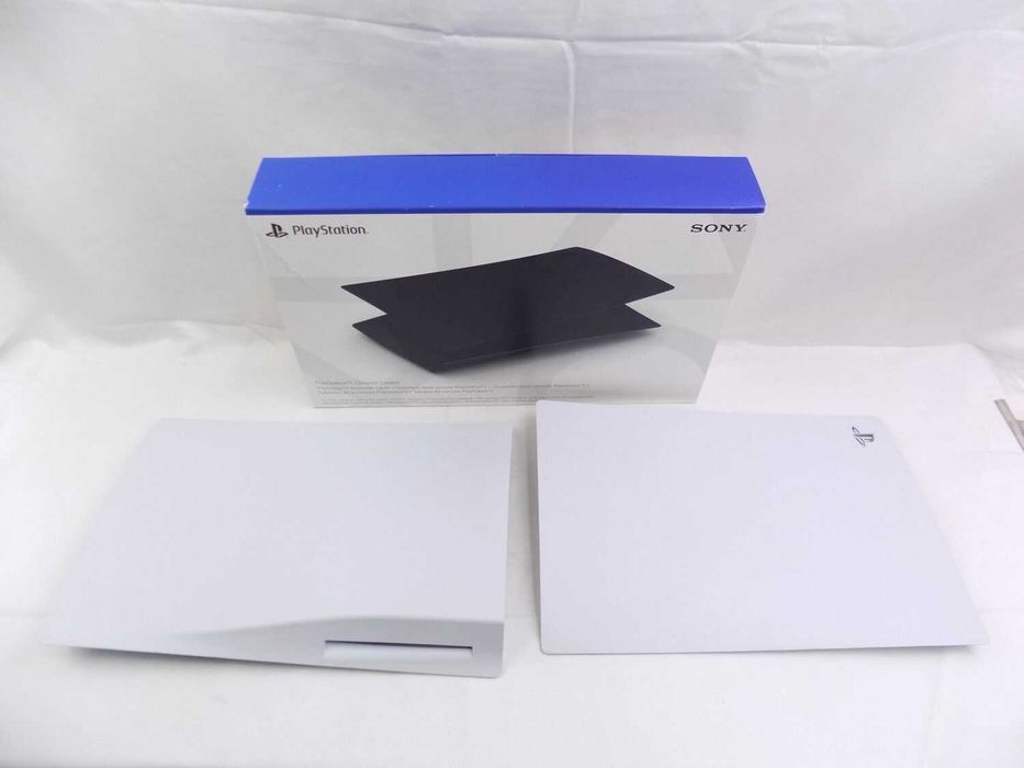 Panouri laterale originale PlayStation 5 Disk Edition pe alb