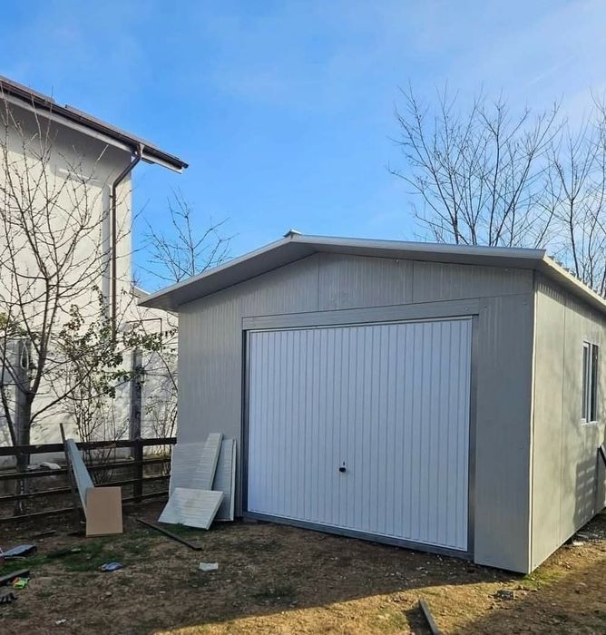 Garaje din panouri Sandwich