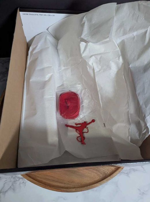 *PROMOTIE* Jordan 1 Patent Bred - verificare colet