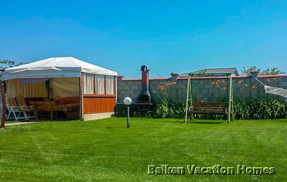 Вила с морска панорама близо до Балчик