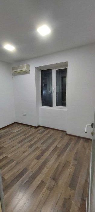 Сдаётся  офис .Яккасарай  Ракат 220 м2