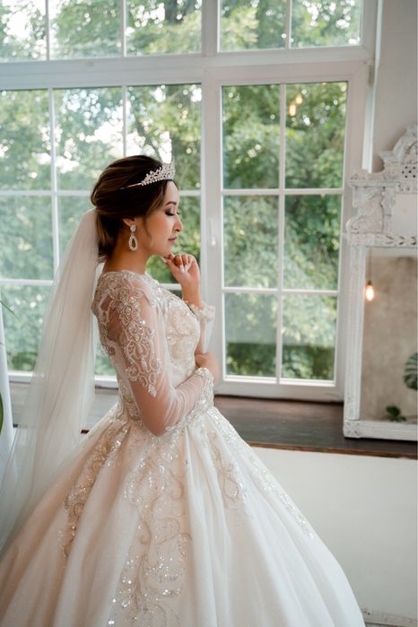 Продаю свадебное платье б/у