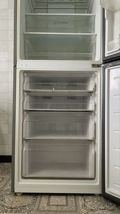 Холодильник haier