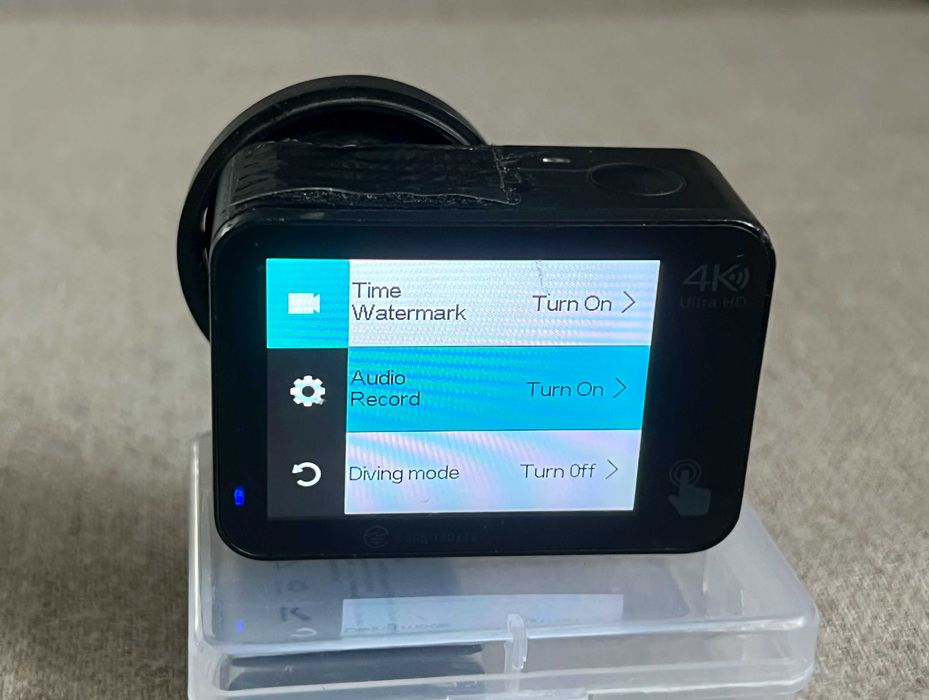 Camera sport COOAU 4K cu ecran tactil Wi Fi, 2 baterii, functionala