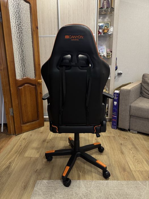 Компьютерное игровое кресло