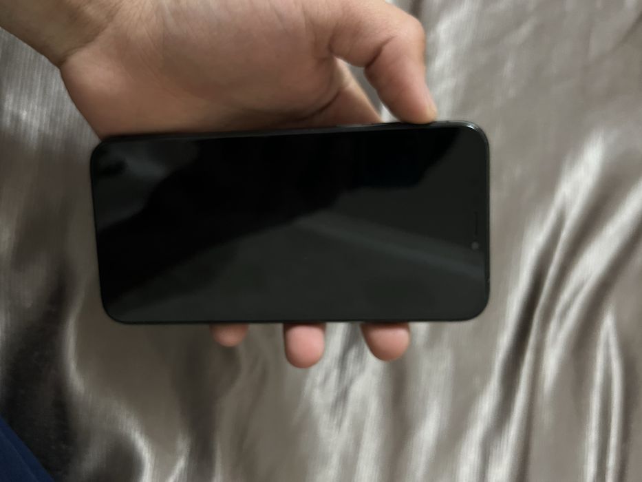 Продам Iphone xs 256gb
