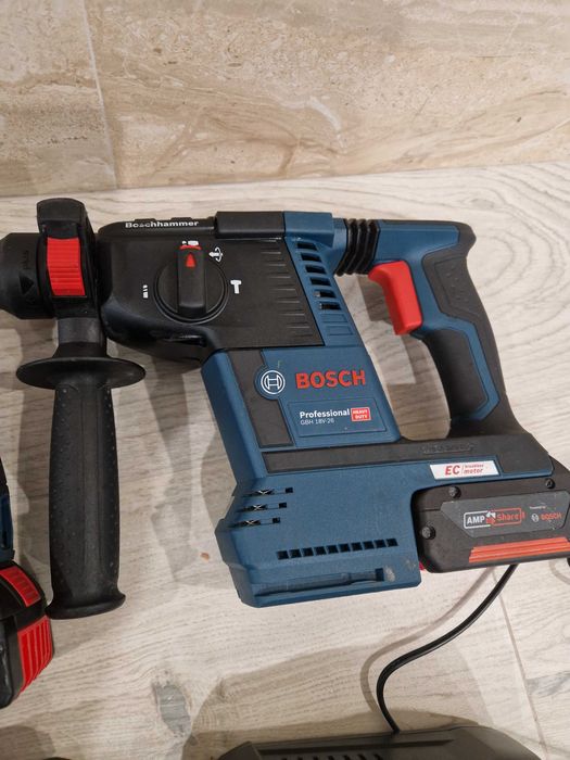 Rotopercutoare Bosch e baterie