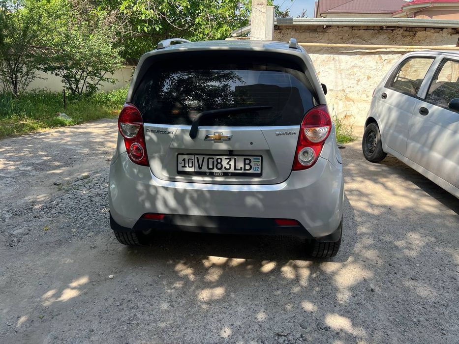 Chevrolet Spark 2012 — 2