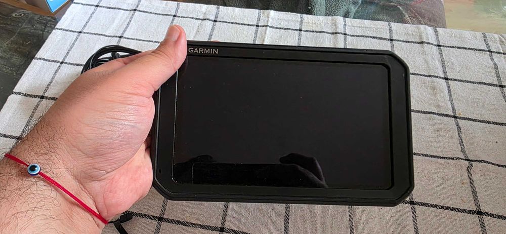 Навигация за камион Garmin Dezl 780 7 инча карти за цяла Европа и Турция пълен комплект
