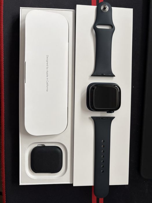 Apple watch series 9, 41mm, GPS, baterie 100% in stare excelenta