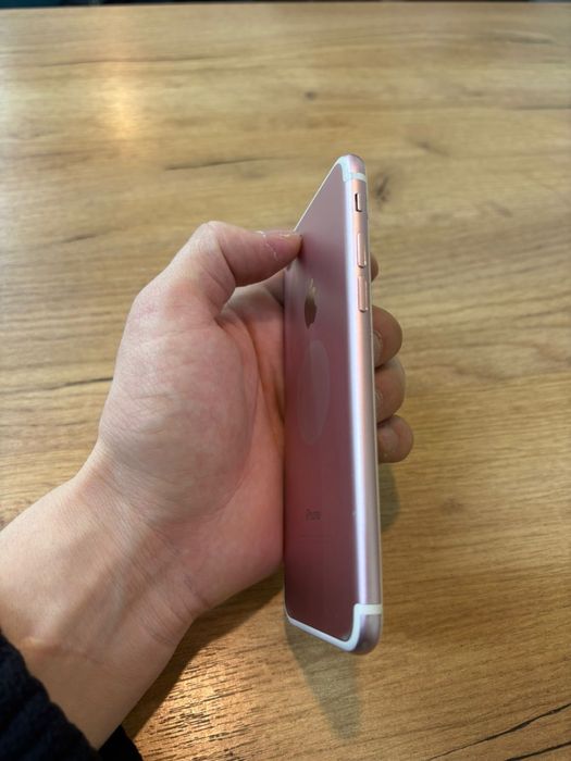 Продам айфон 7 128гб