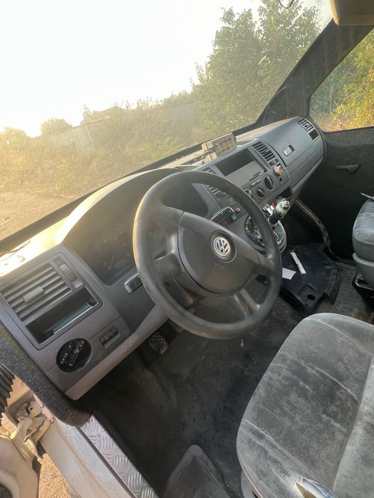 Volkswagen T5 2.5 НА ЧАСТИ