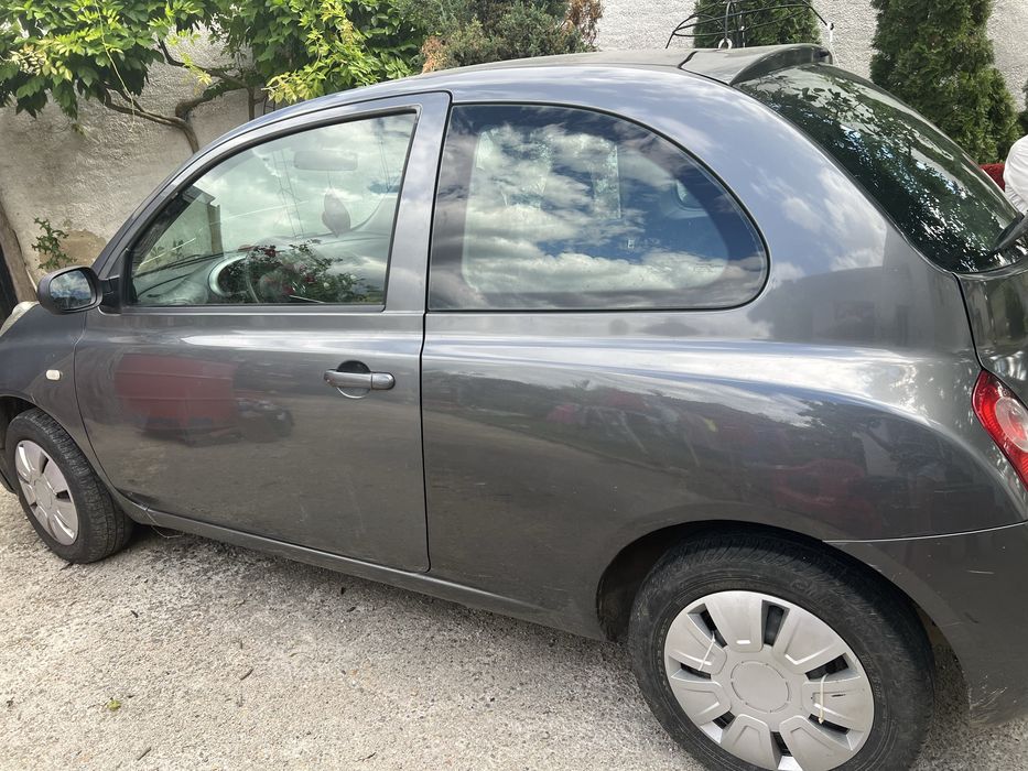 Vand Nissan Micra 2004