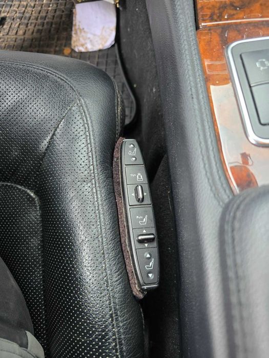 **САМО НА ЧАСТИ***  Mercedes CLS350 4-Matic W218