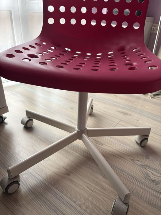 Детски стол за бюро