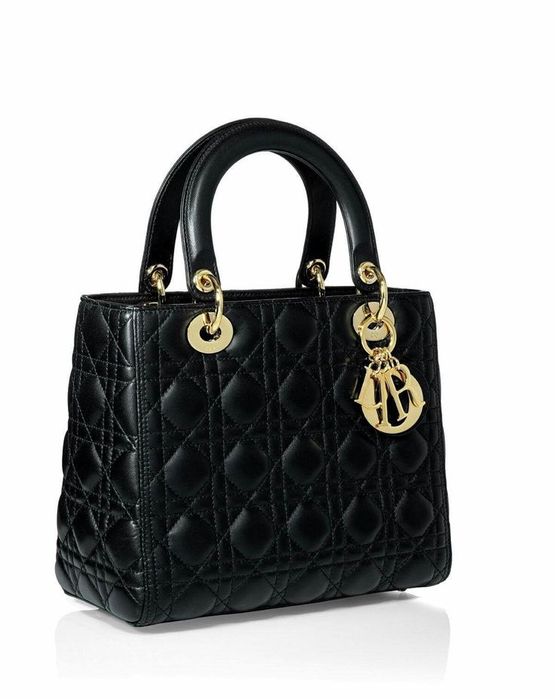 Dior sumka 1 marta taqilgan yangi