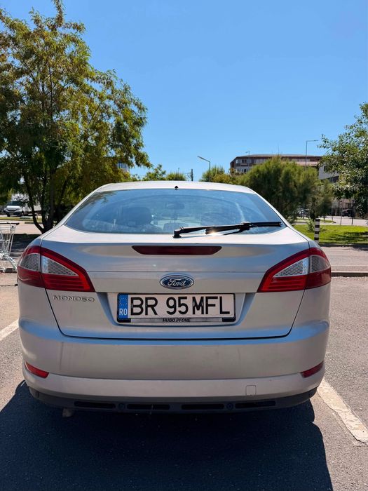 Ford Mondeo Mk4 2007 2.0 TDCI 140 cp Titanium