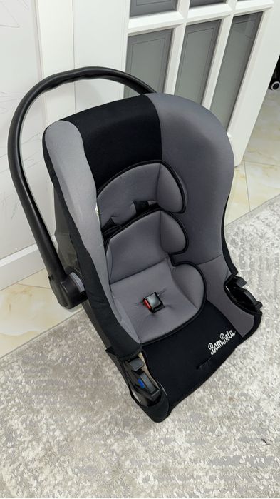 Срочно продам детское автокресло