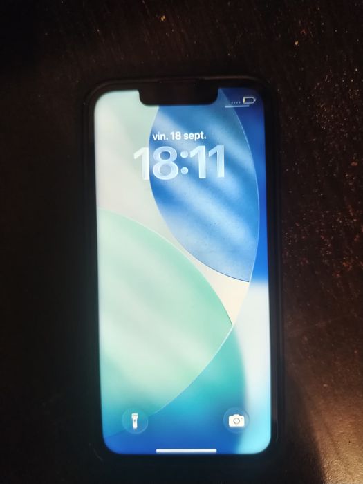 IPhone 13 mini rosu