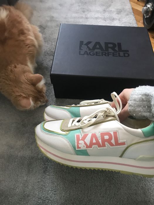 Варна!оригинални KARL LAGERFEL KL61940-. 37 номер