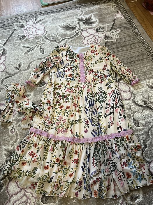 Платья женские повседневные