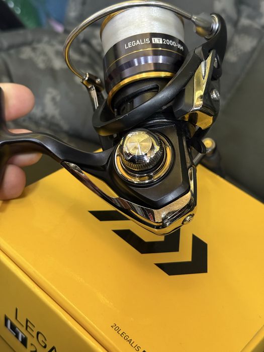 Mulineta daiwa 2000XH