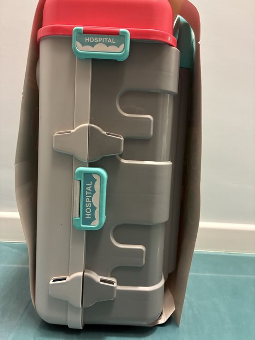 Детски докторски комплект със слушалки и аксесоари Sonne