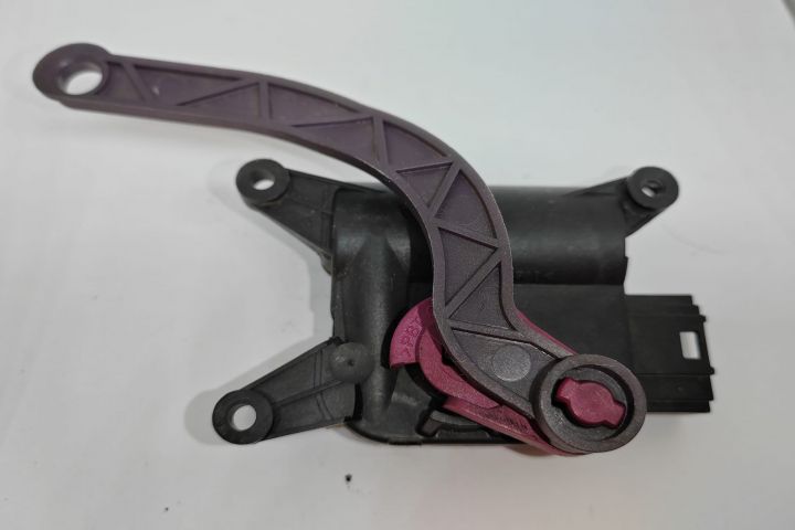 Motoras reglaj aeroterma Bosch 0132801344 Audi A3 8P