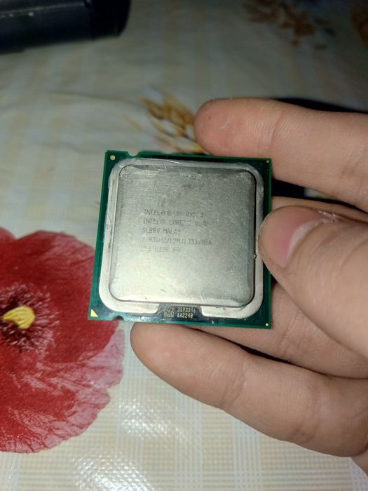 продам комплектущие на  компьютере