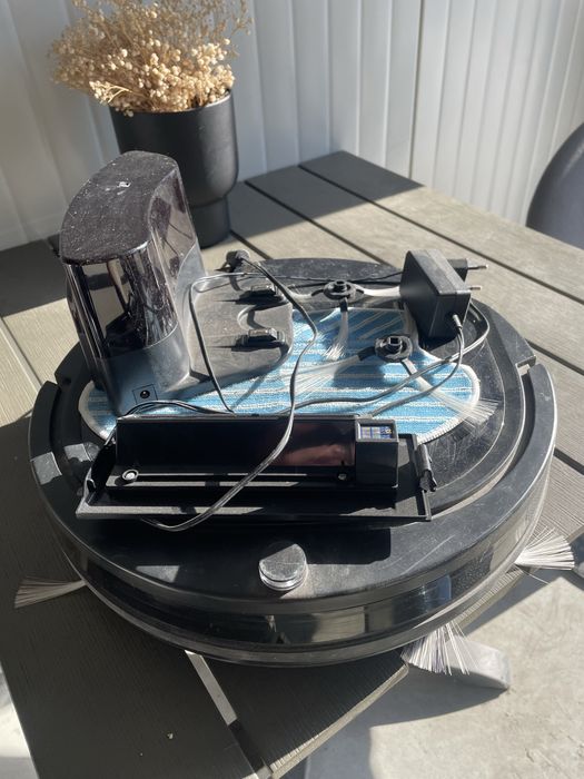 Прахосмукачка робот Finlux