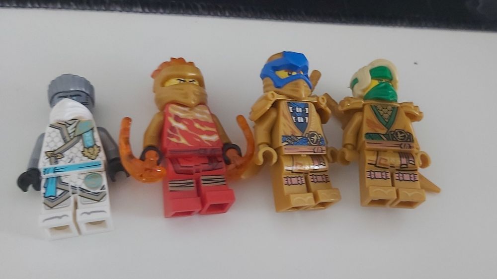 Loid de aur ninjago