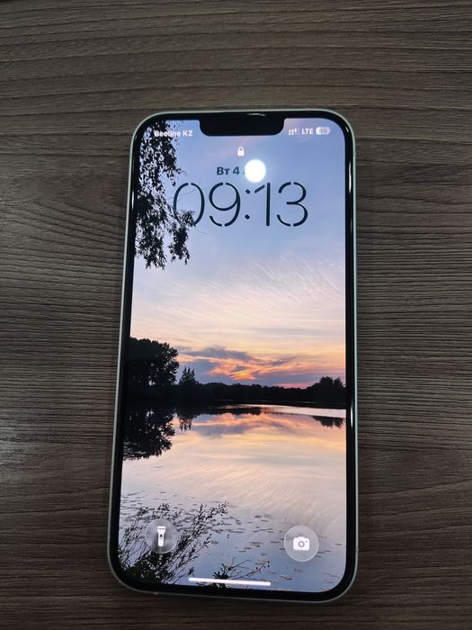 Продам iPhone 14