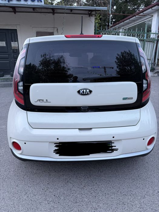 KIA soul elektromobil sotiladi