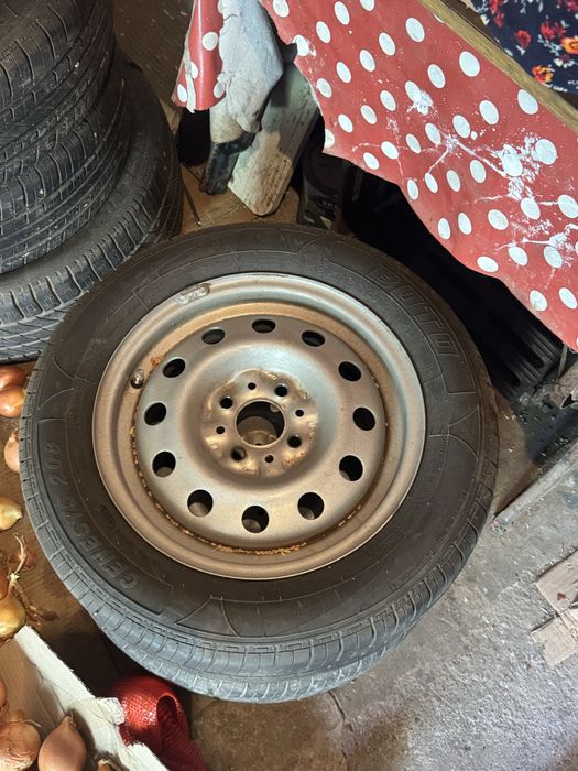 Продам диски с резиной на 2114