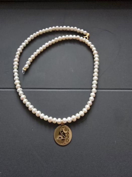 Coliere Perle de cultura  suflate cu aur de 14 k