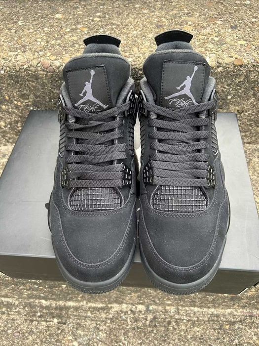 Jordan 4 Black Cat Originali ( NU YEEZY, BAPE , TRAPSTAR)