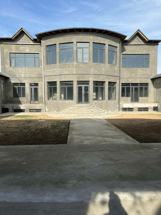 Oltin tepa mahallasida uy sotiladi. Yaxshi mahalla