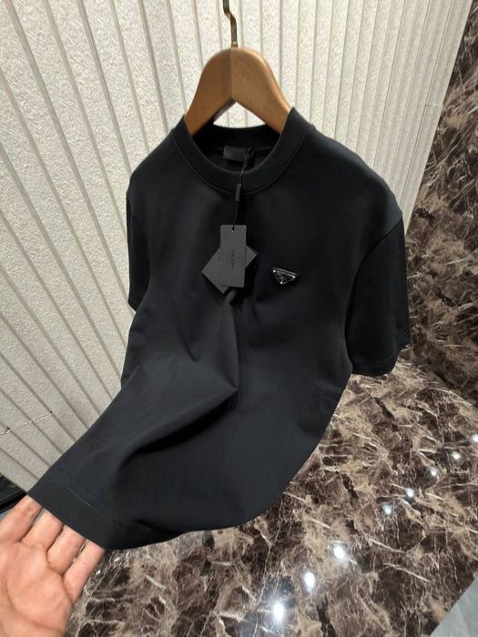 Tricou PRADA nou cu eticheta