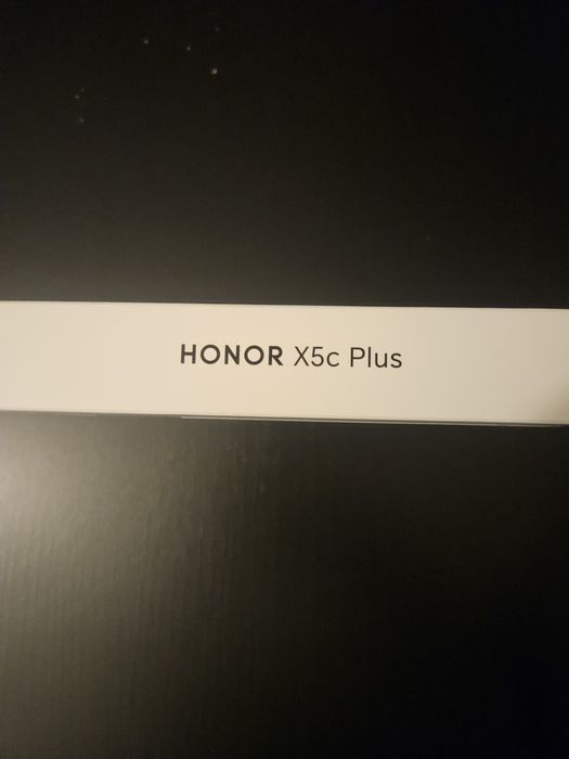 Telefon Mobil Motorola G06