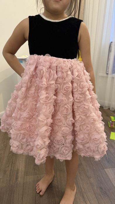 Бархатное платье на девочку